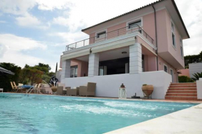 VILA AMALIA